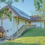 Oblak Estate