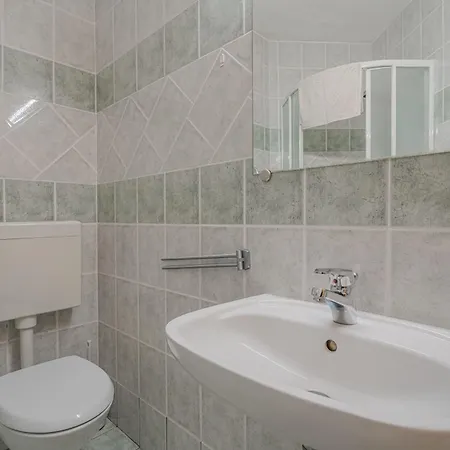 Oblak Estate Apartmán Ortnek