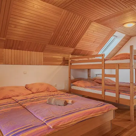 Apartmán Oblak Estate Ortnek