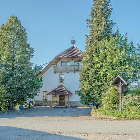 Appartamento Oblak Estate Ortnek