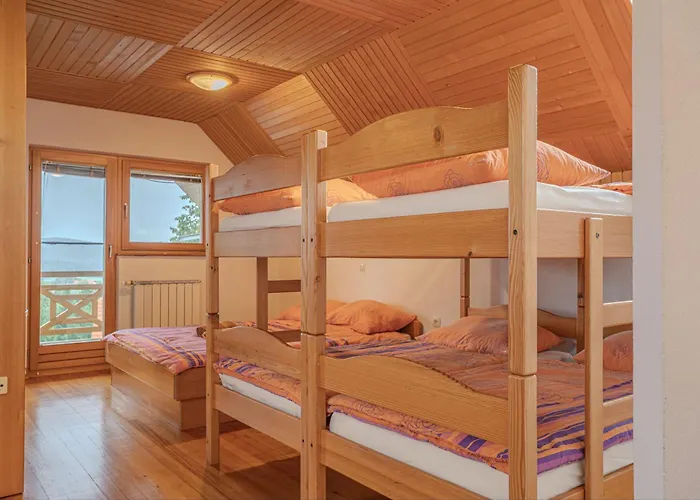 Oblak Estate Apartman